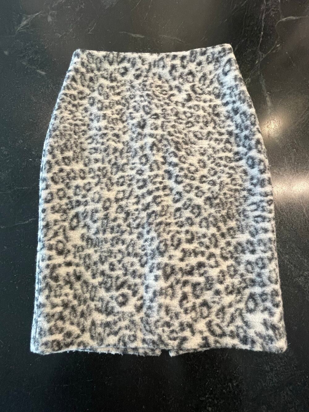 Ann Taylor wool blend animal print leopard pencil skirt 2